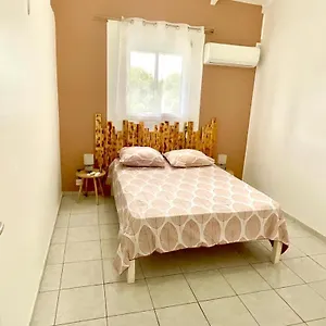 Location Les Flamboyants , Sainte-Anne (Grande-Terre) Guadeloupe